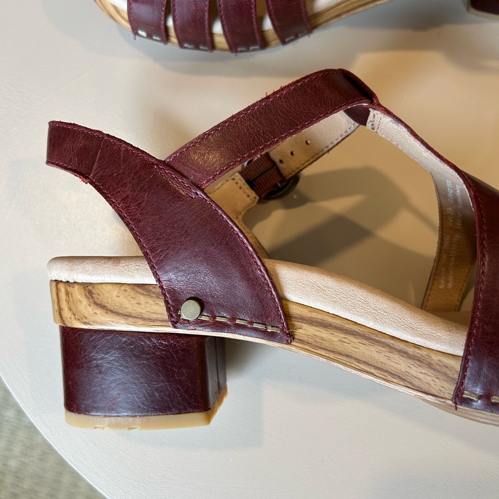 Dansko Burgundy Leather T-Strap Sandals - Picture 3 of 6